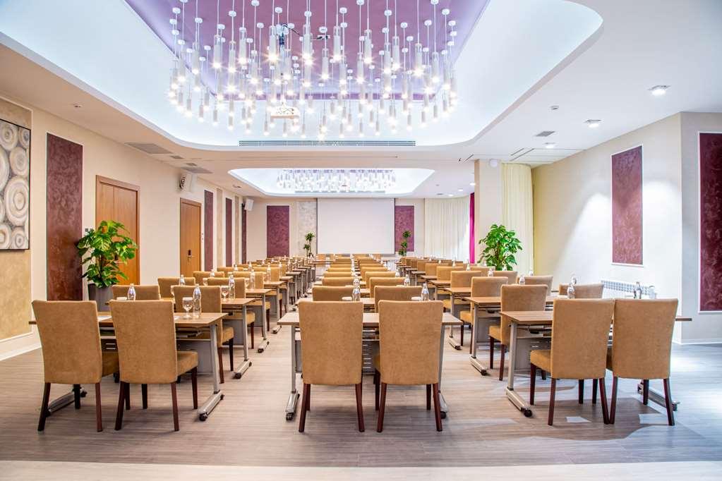 Kazzhol Park Hotel Almatî Facilități foto